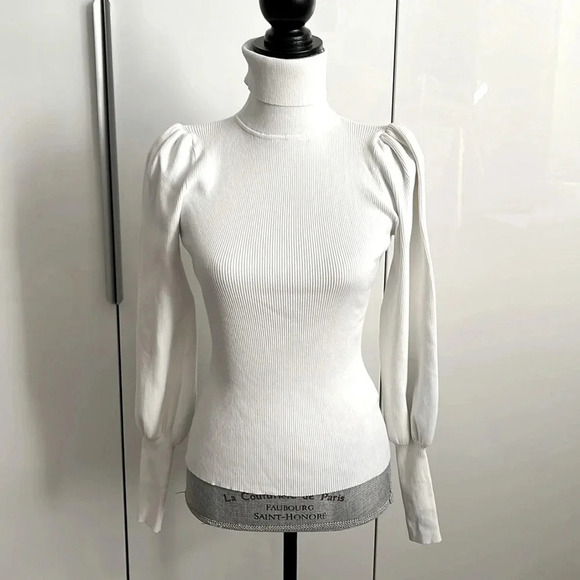 A.L.C.  White Ribbed Turtleneck Puff Sleeve, Size S - Picture 2 of 10